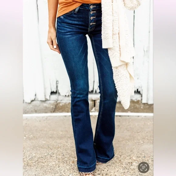 NWT KanCan Button Fly Flare Jeans- Mandy Wash - Picture 2 of 8